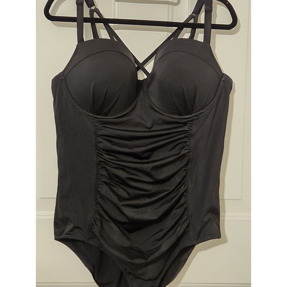 Torrid Slim Fix push-up underwire one-piece swimsuit black, ruched Sides -Size 2